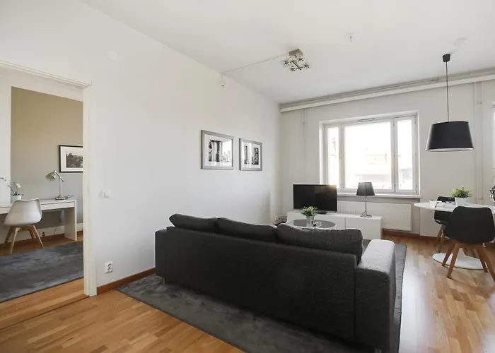 Kotimaailma Apartments Kamppi - Spacious 1Br